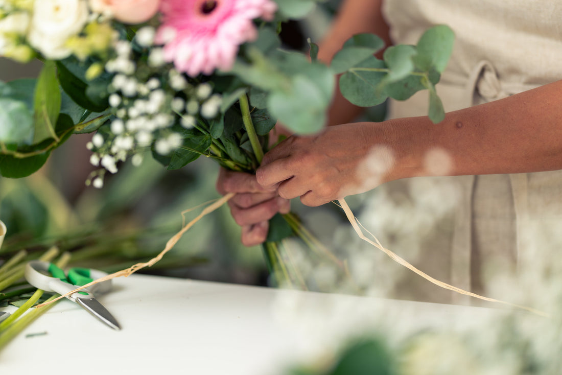 Why Hand-Tied Bouquets Still Matter in a Digital World